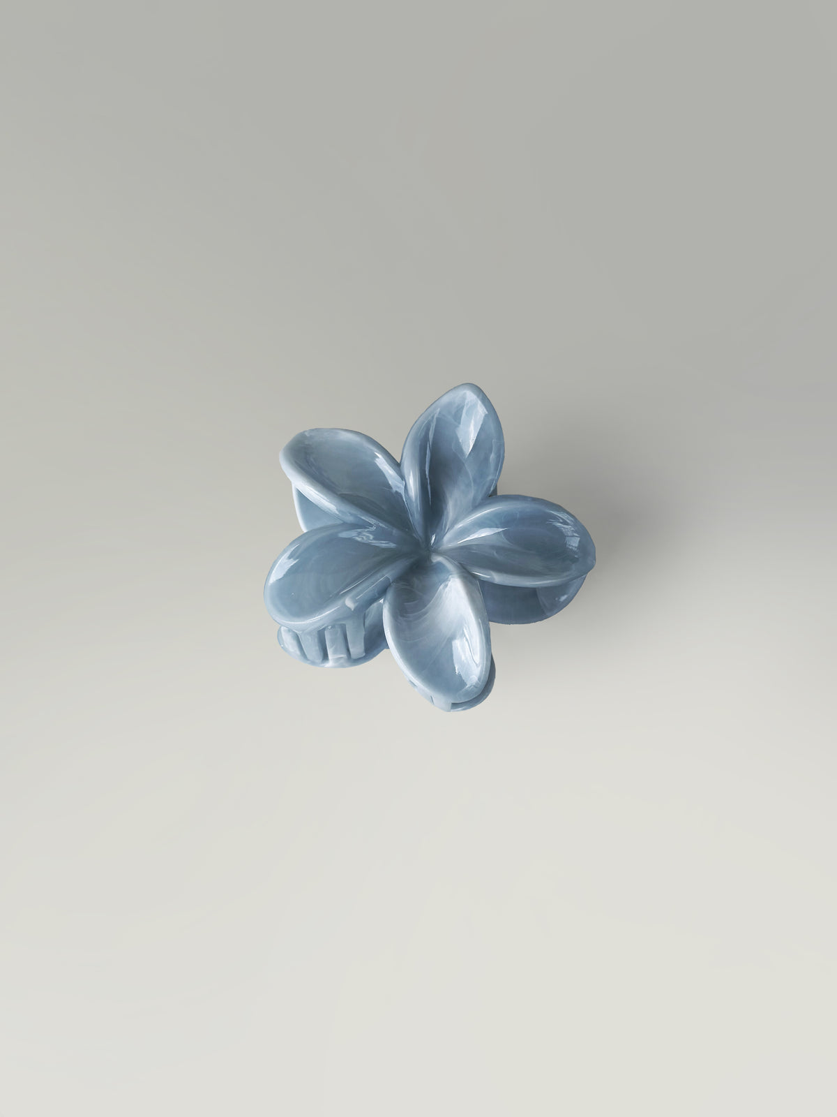 Coastal Petal Claw