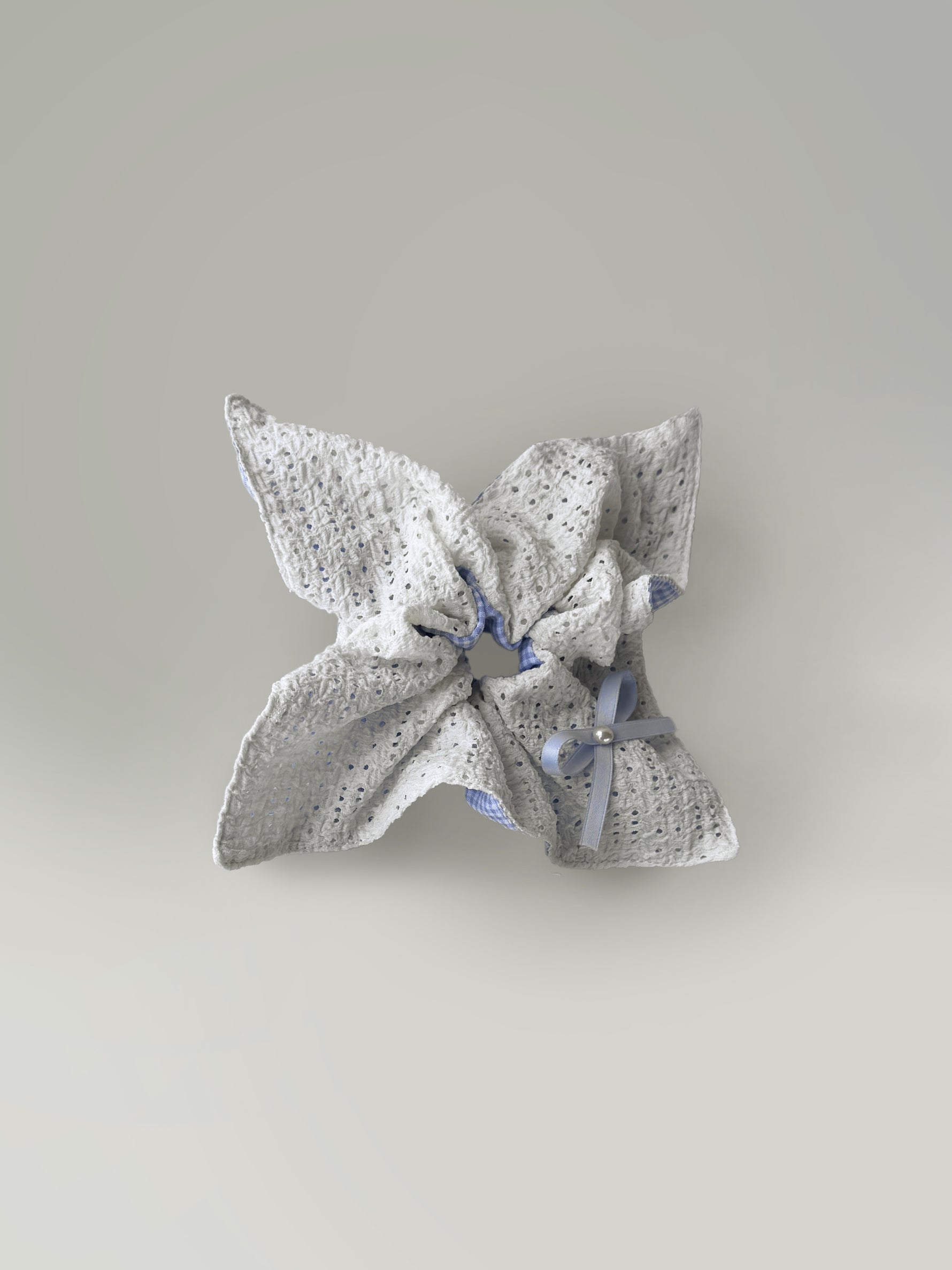 FrenchGinghamBowScrunchie1
