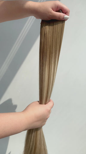 Sunkissed Blonde Balayge Invisible Clip-Ins 22"/55.88cm (140g)